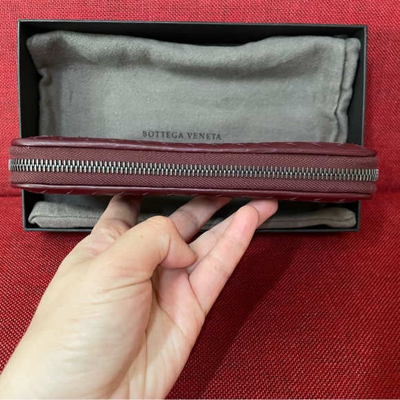 New Bottega Veneta Intrecciato Long Wallet Burgundy - Picture 8 of 13